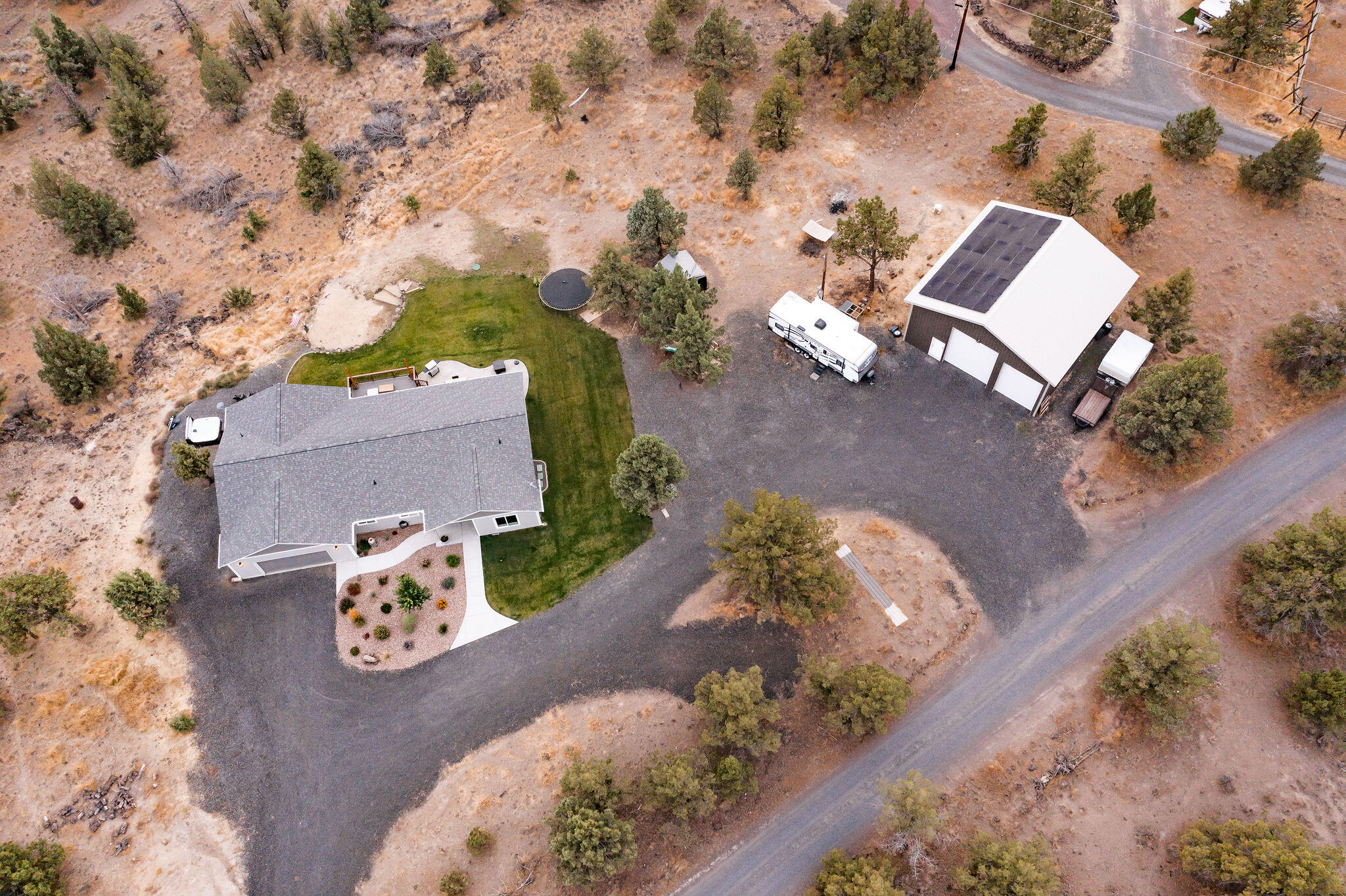 6515 Southwest Groundhog Road Terrebonne, OR 97760 - Photo 35 of 45 AlpenglowPhoto-39