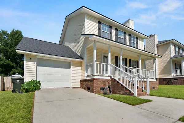 $345,000 | 305 Northam Court, Goose Creek, SC 29445