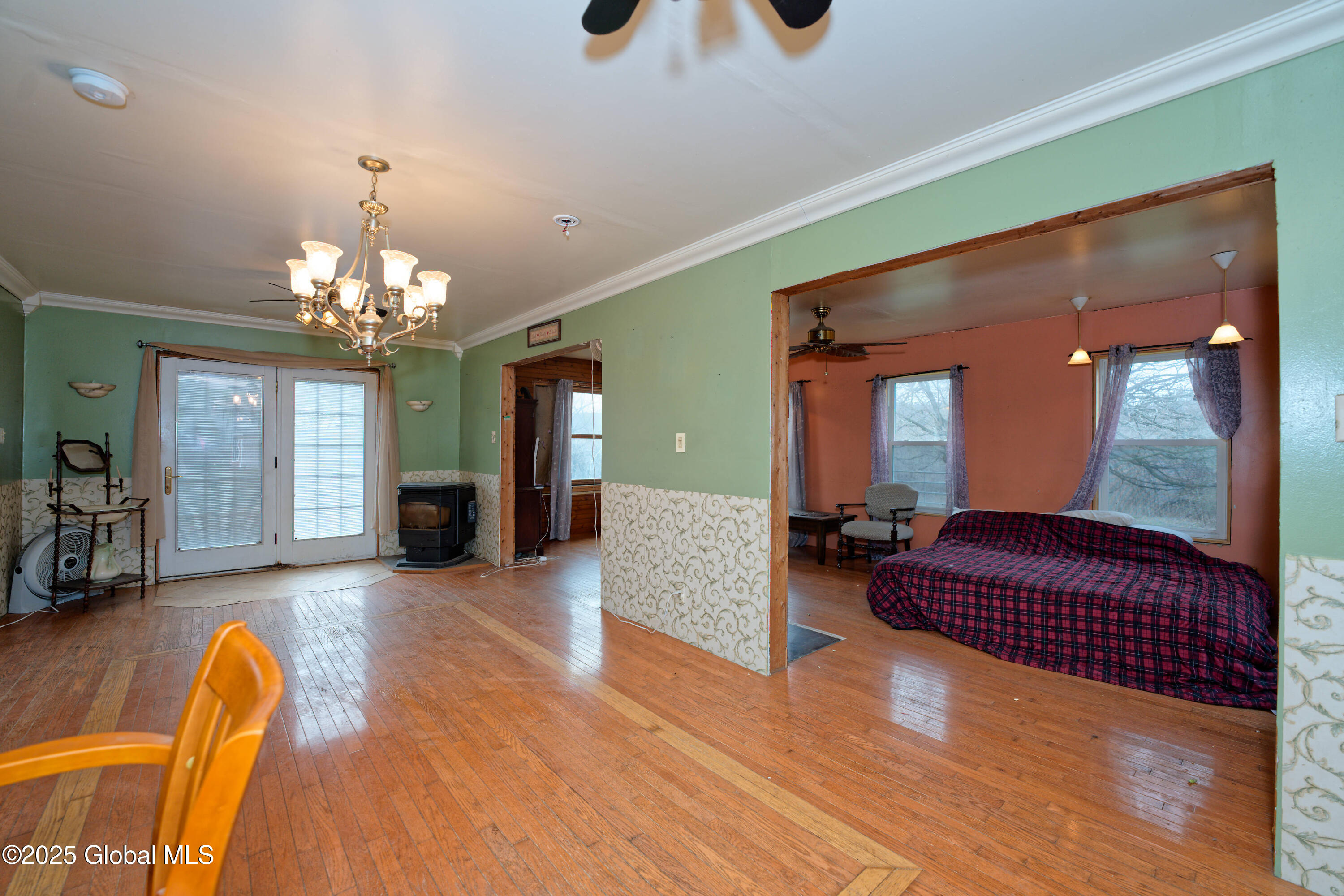 197 Dorn Road Amsterdam, NY 12010 - Photo 12 of 36 3 Diningroom 4