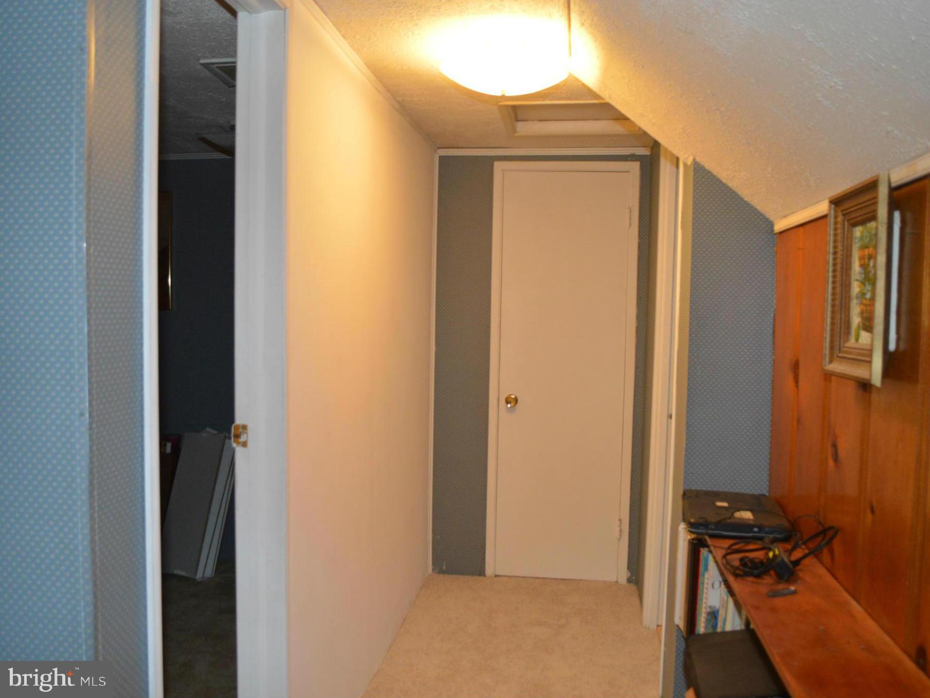 811 Nicodemus Road Reisterstown, MD 21136 - Photo 22 of 30 Interior (General)