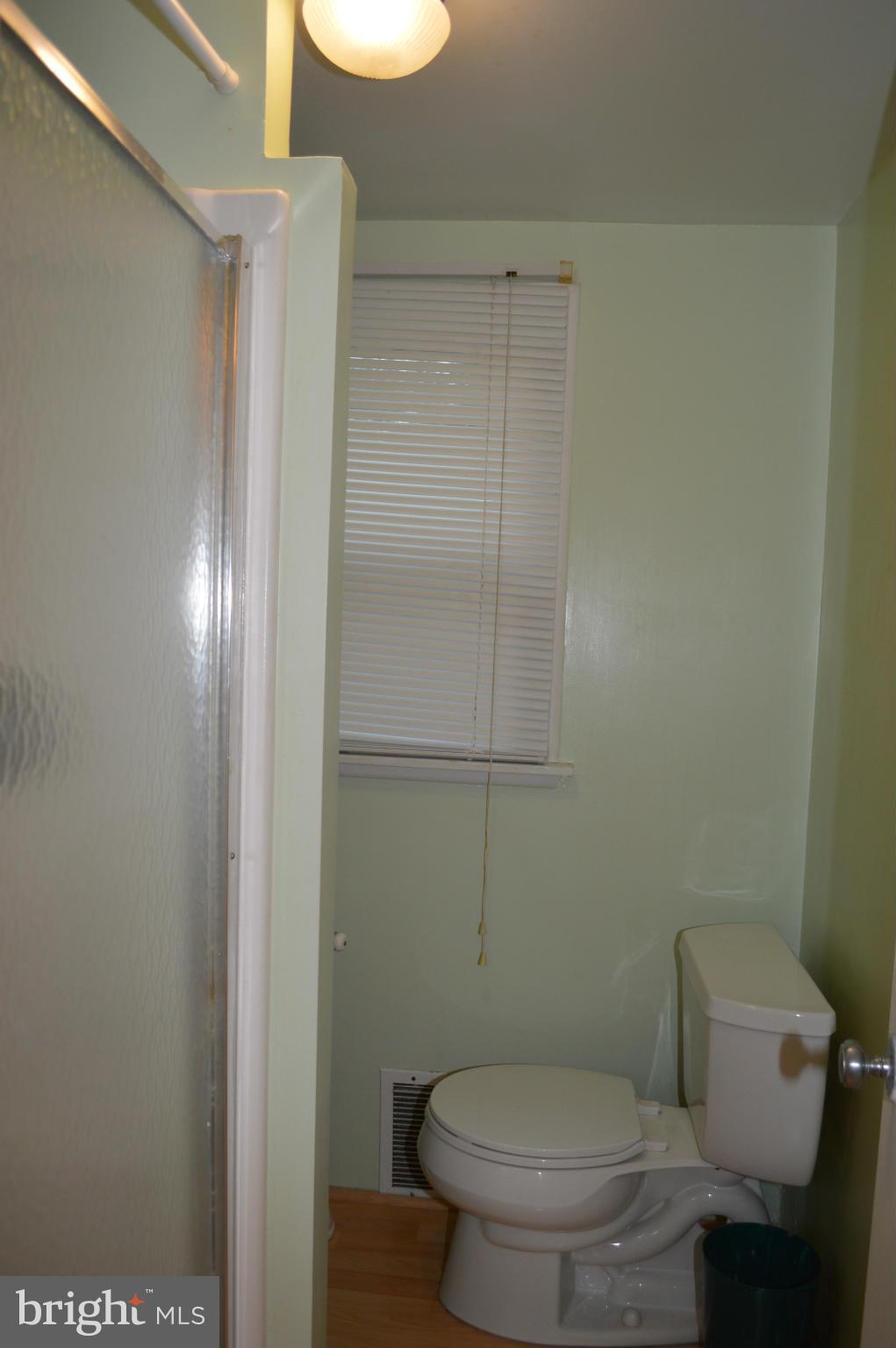 811 Nicodemus Road Reisterstown, MD 21136 - Photo 23 of 30 Bath