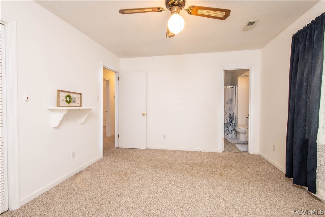 10225 Ridgerun Road Chesterfield, VA 23832 - Photo 18 of 33 a view of a livingroom with wooden floor