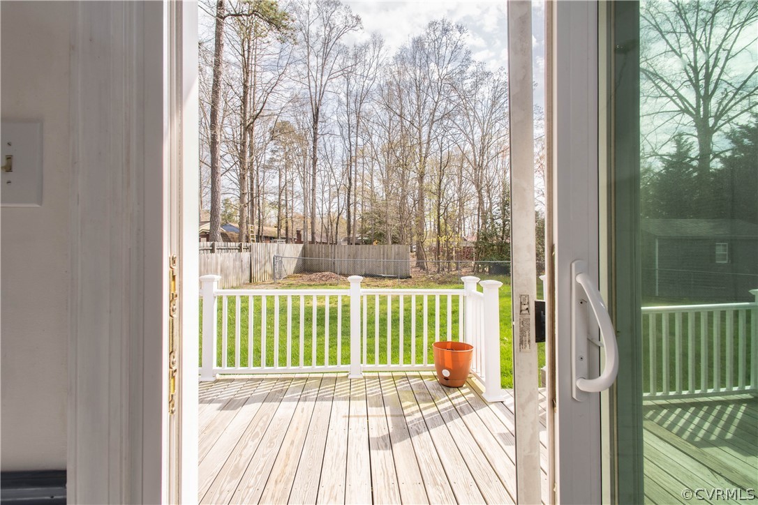 10225 Ridgerun Road Chesterfield, VA 23832 - Photo 27 of 33 a view of outdoor space with sliding door