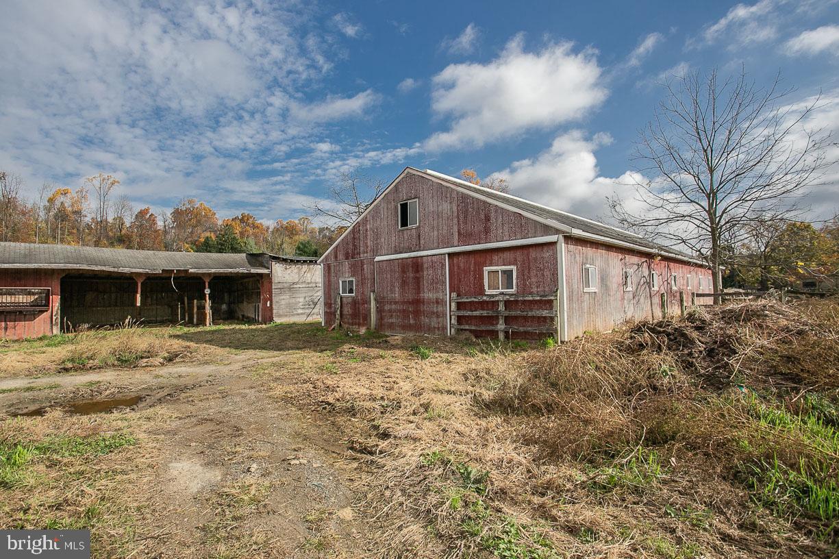 704 Kulp Road Perkiomenville, PA 18074 - Photo 17 of 26 Gallery Image 17