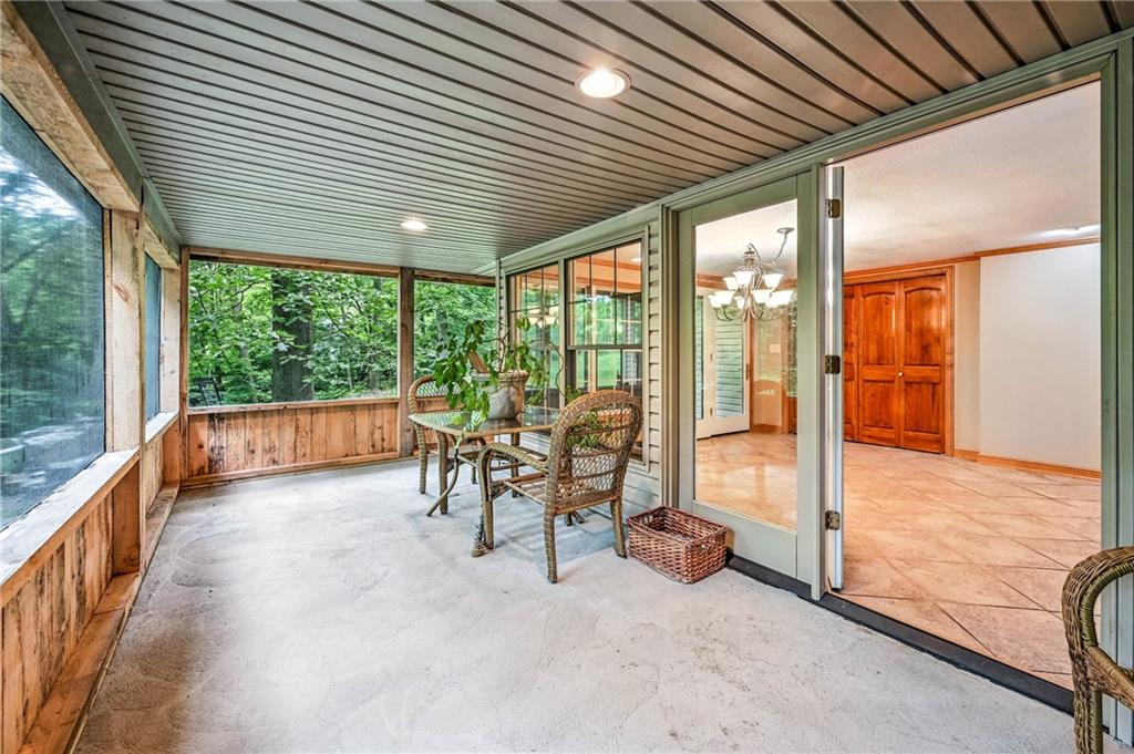 301 Hopper Road Transfer, PA 16154 - Photo 15 of 48 a very nice looking room with large windows