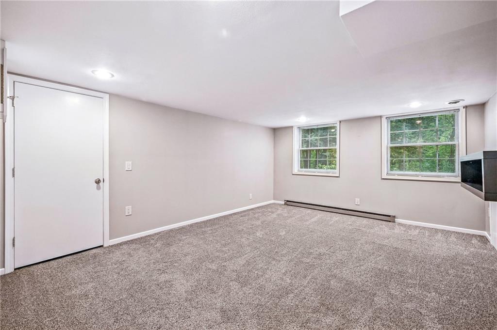 301 Hopper Road Transfer, PA 16154 - Photo 44 of 48 an empty room with windows