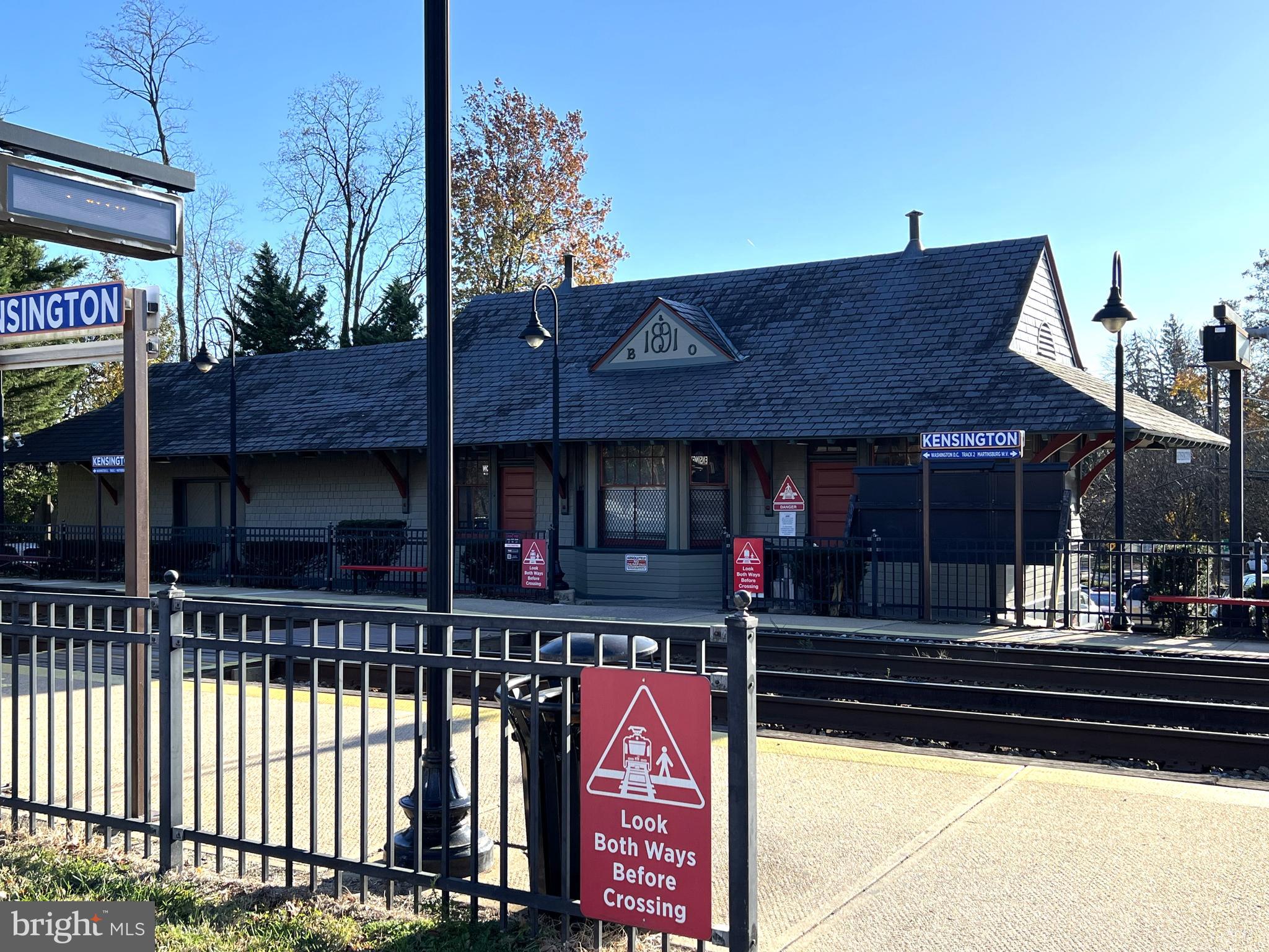 10238 Capitol View Avenue Silver Spring, MD 20910 - Photo 21 of 25 MARC TRAIN