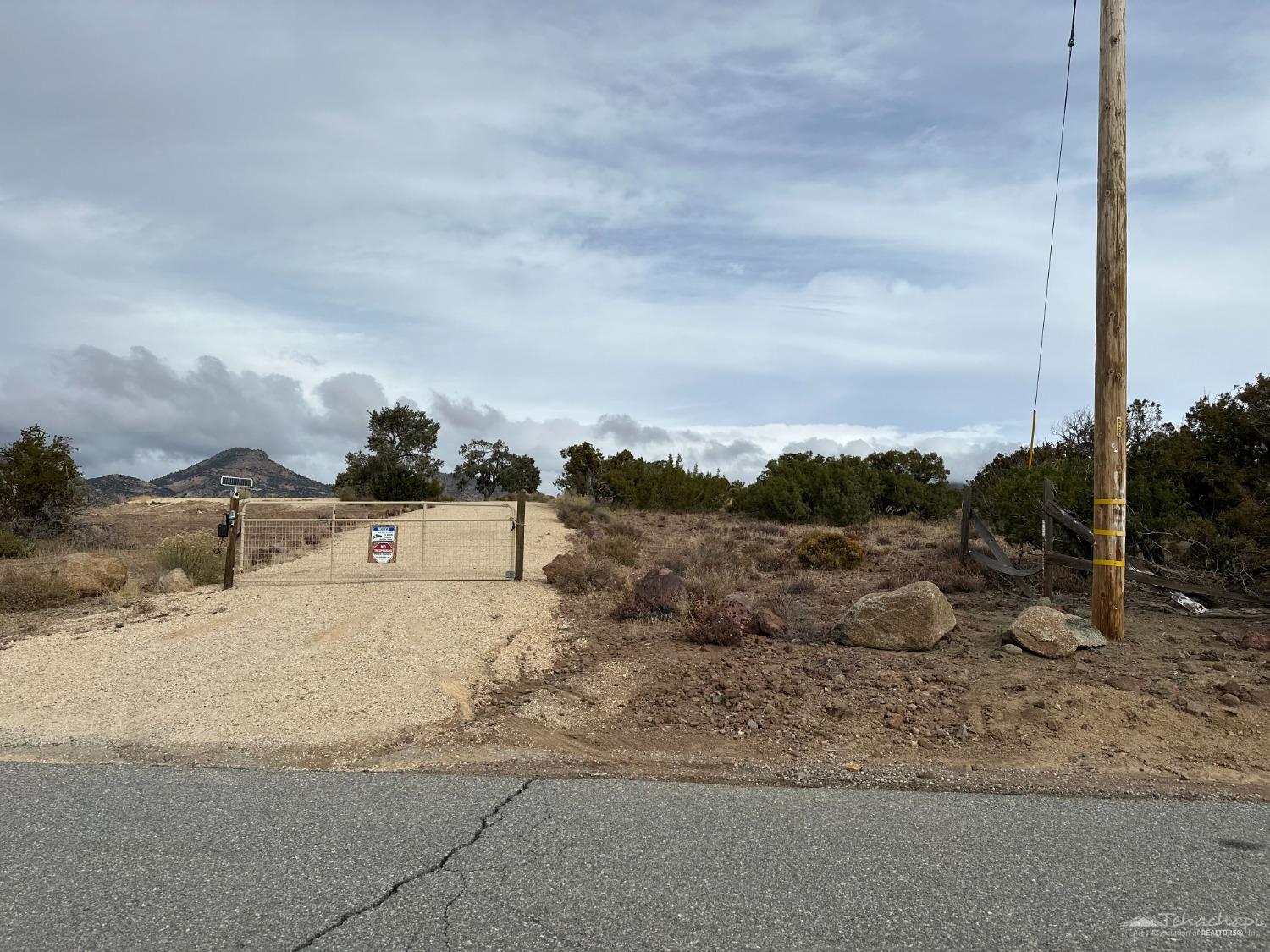 9550 Tanganda Road Tehachapi, CA 93561 - Photo 1 of 19 Gallery Image 1