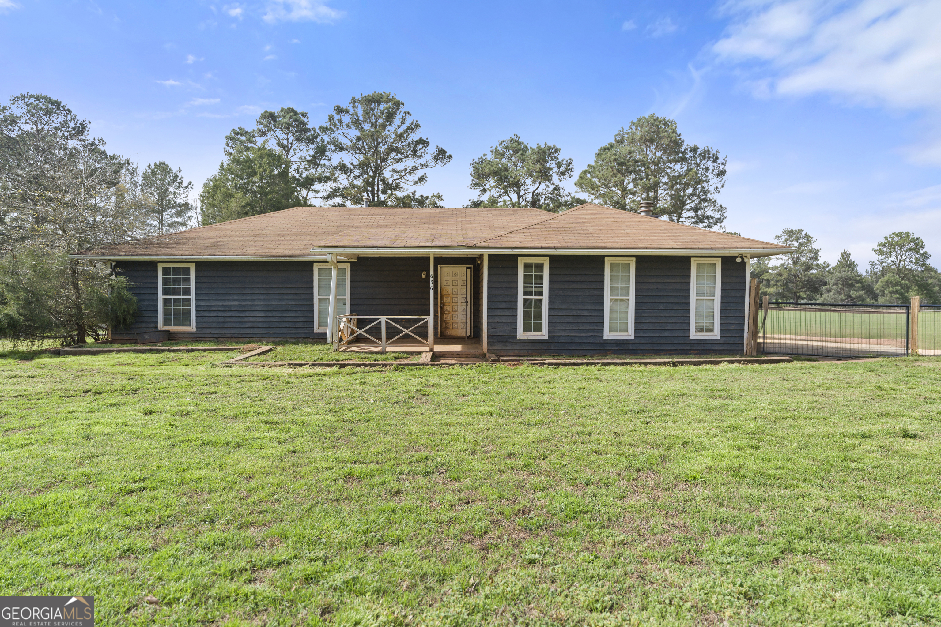856 Colwell Road Jackson, GA 30233 - Photo 3 of 36