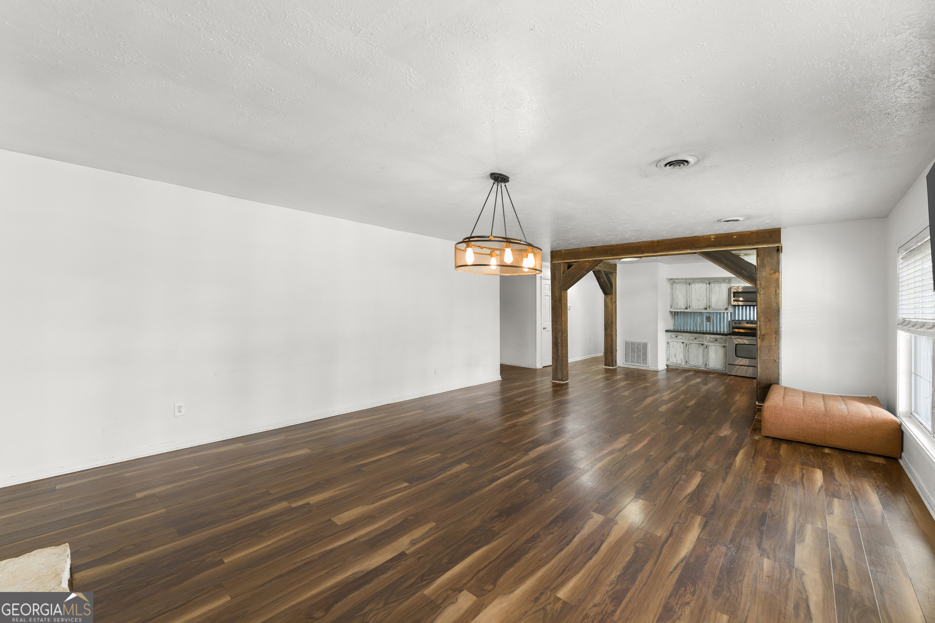 856 Colwell Road Jackson, GA 30233 - Photo 5 of 36