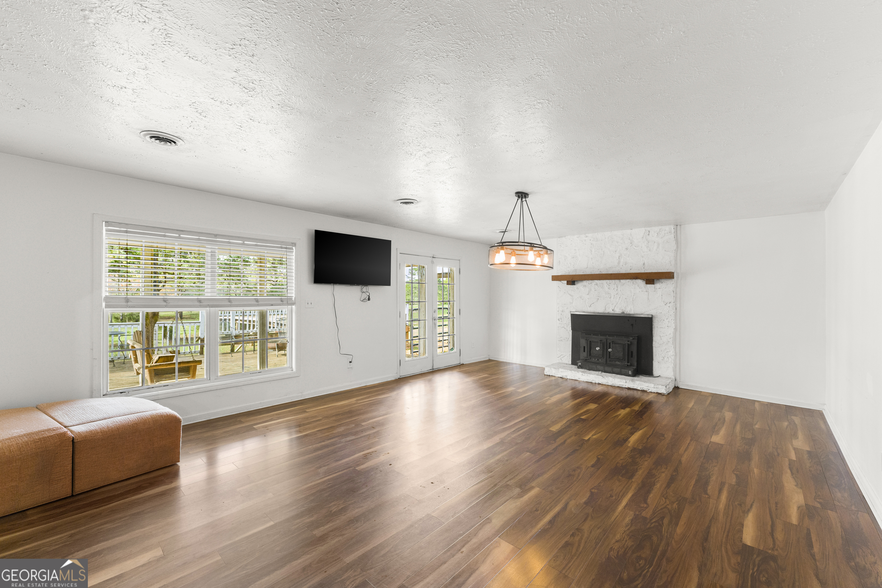 856 Colwell Road Jackson, GA 30233 - Photo 8 of 36