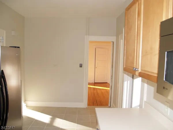 $3,000 | 17 Mountain View Place, Unit 1, Montclair, NJ 07042