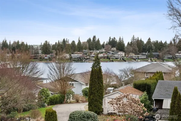 $879,000 | 3532 South 198th Street, SeaTac, WA 98188