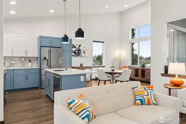 $879,000 | 3532 South 198th Street, SeaTac, WA 98188