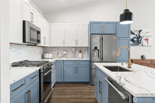 $879,000 | 3532 South 198th Street, SeaTac, WA 98188