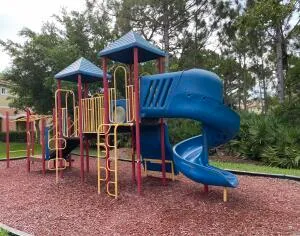 $2,300 | 5135 Southeast Mariner Garden Circle, Stuart, FL 34997