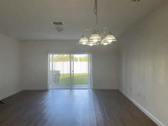 $2,300 | 5135 Southeast Mariner Garden Circle, Stuart, FL 34997