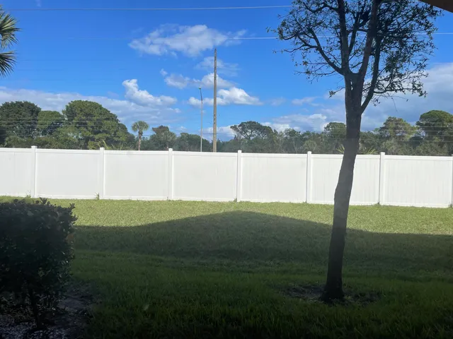 $2,300 | 5135 Southeast Mariner Garden Circle, Stuart, FL 34997