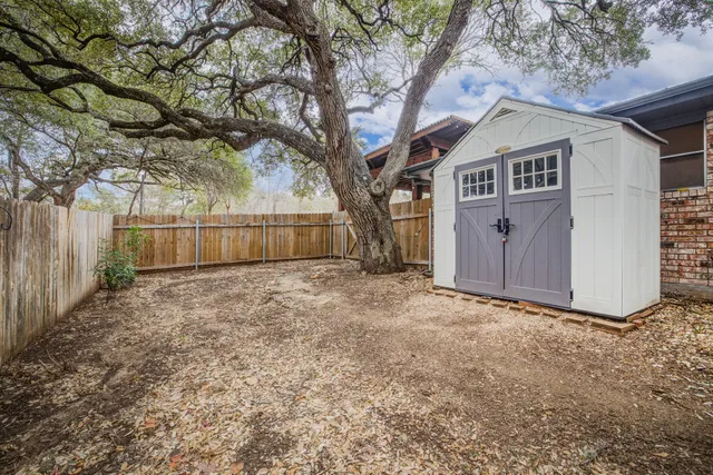 $2,199 | 5303 Shady Oak Circle, Unit A, Kingsland, TX 78639