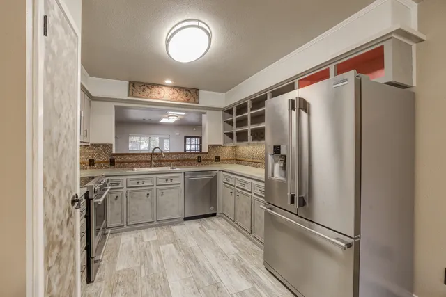 $2,199 | 5303 Shady Oak Circle, Unit A, Kingsland, TX 78639