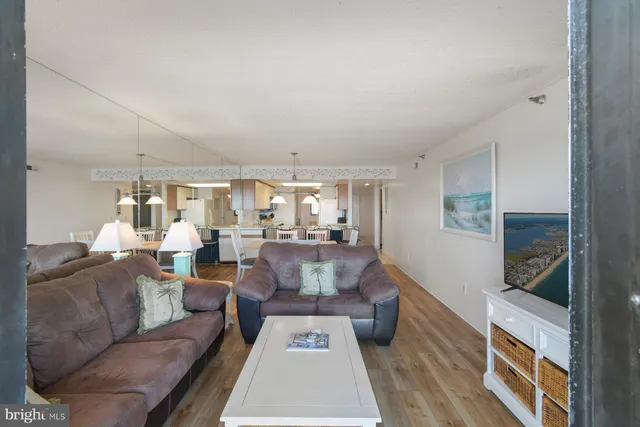$639,000 | 9800 Coastal Highway, Unit 1212, Ocean City, MD 21842