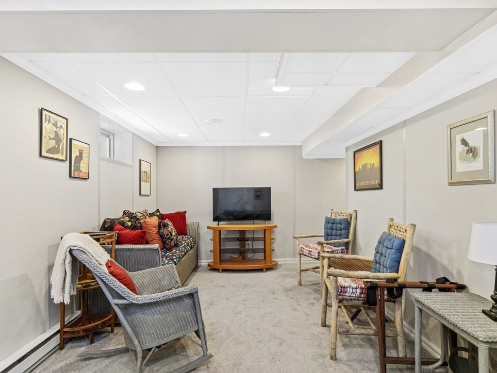 20 Marlton Road Waltham, MA 02453 - Photo 28 of 39 Gallery Image 28