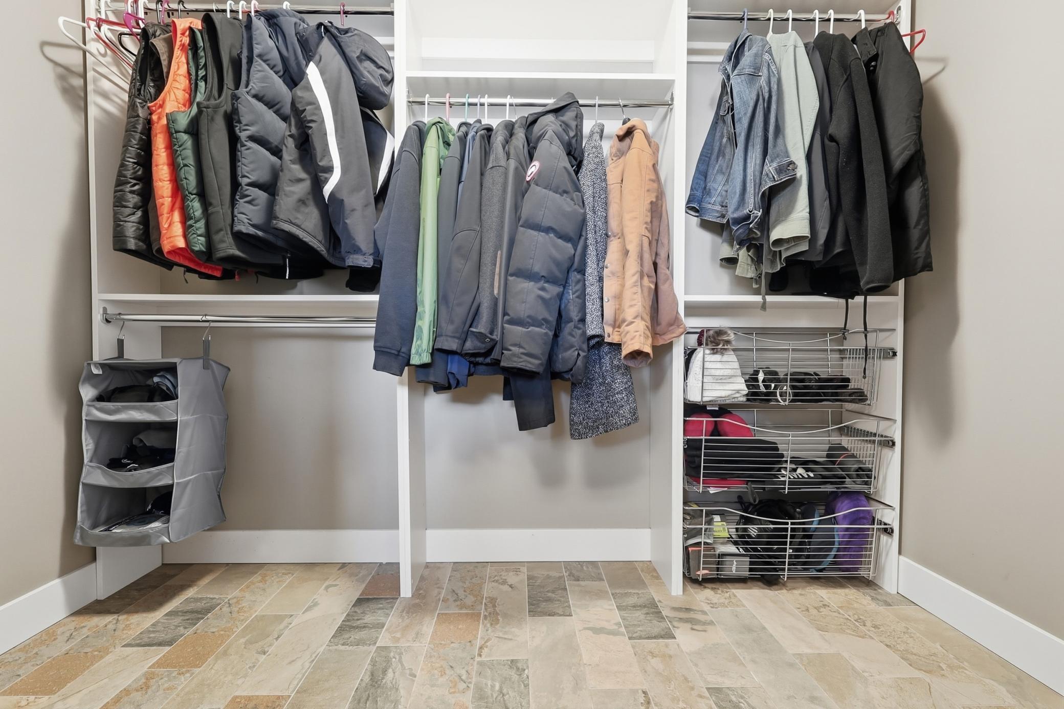 110 Gleahaven Road Wayzata, MN 55391 - Photo 27 of 52