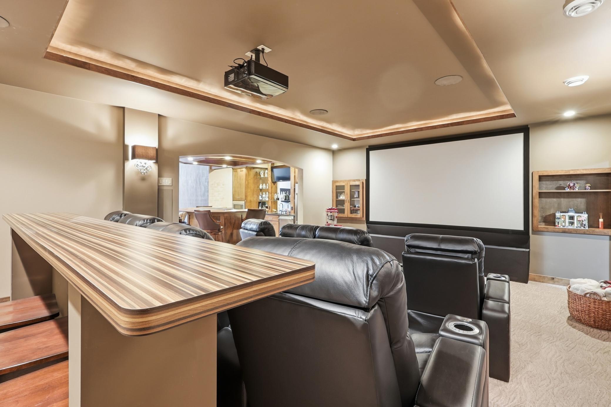 110 Gleahaven Road Wayzata, MN 55391 - Photo 30 of 52