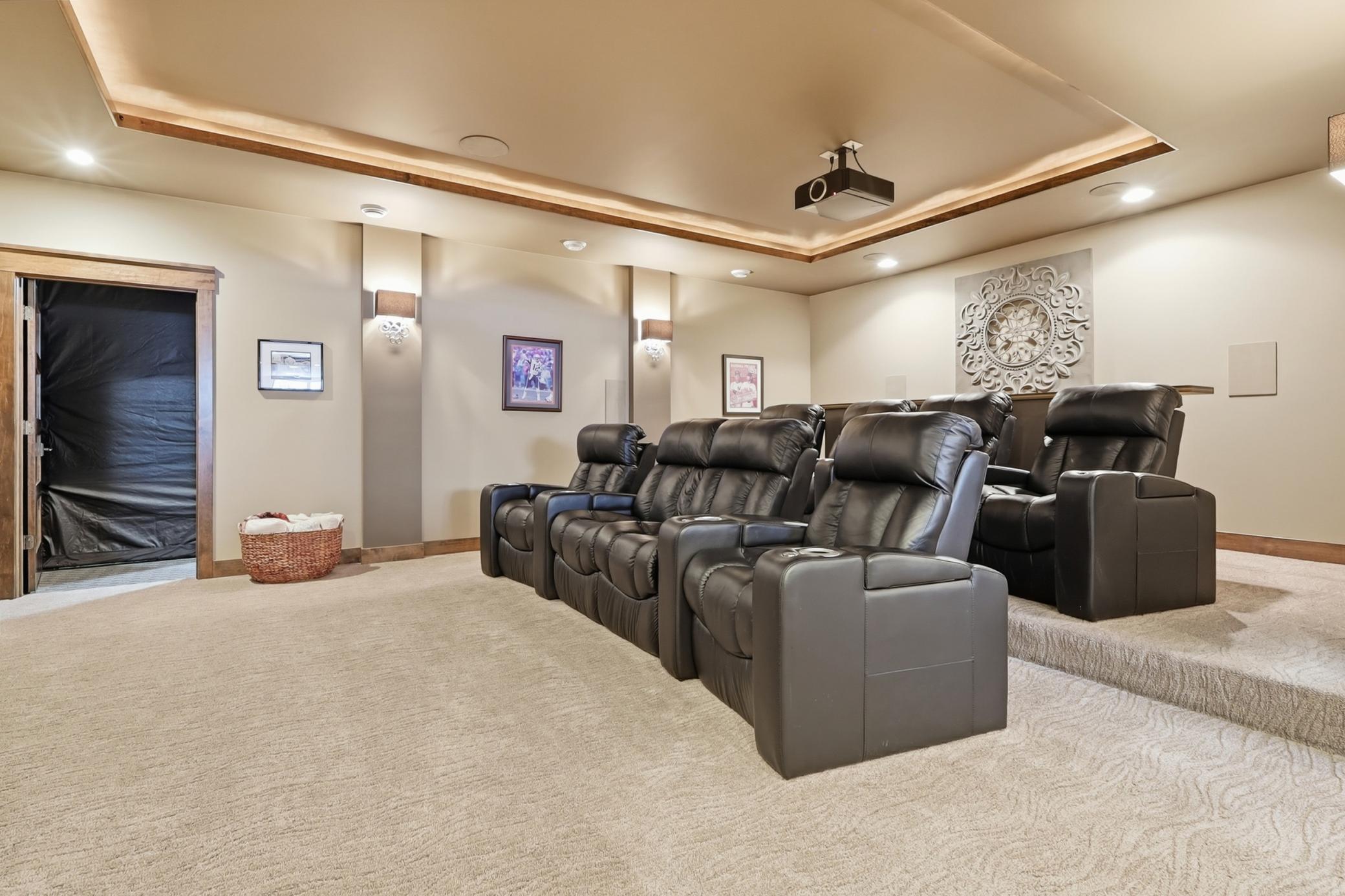 110 Gleahaven Road Wayzata, MN 55391 - Photo 31 of 52