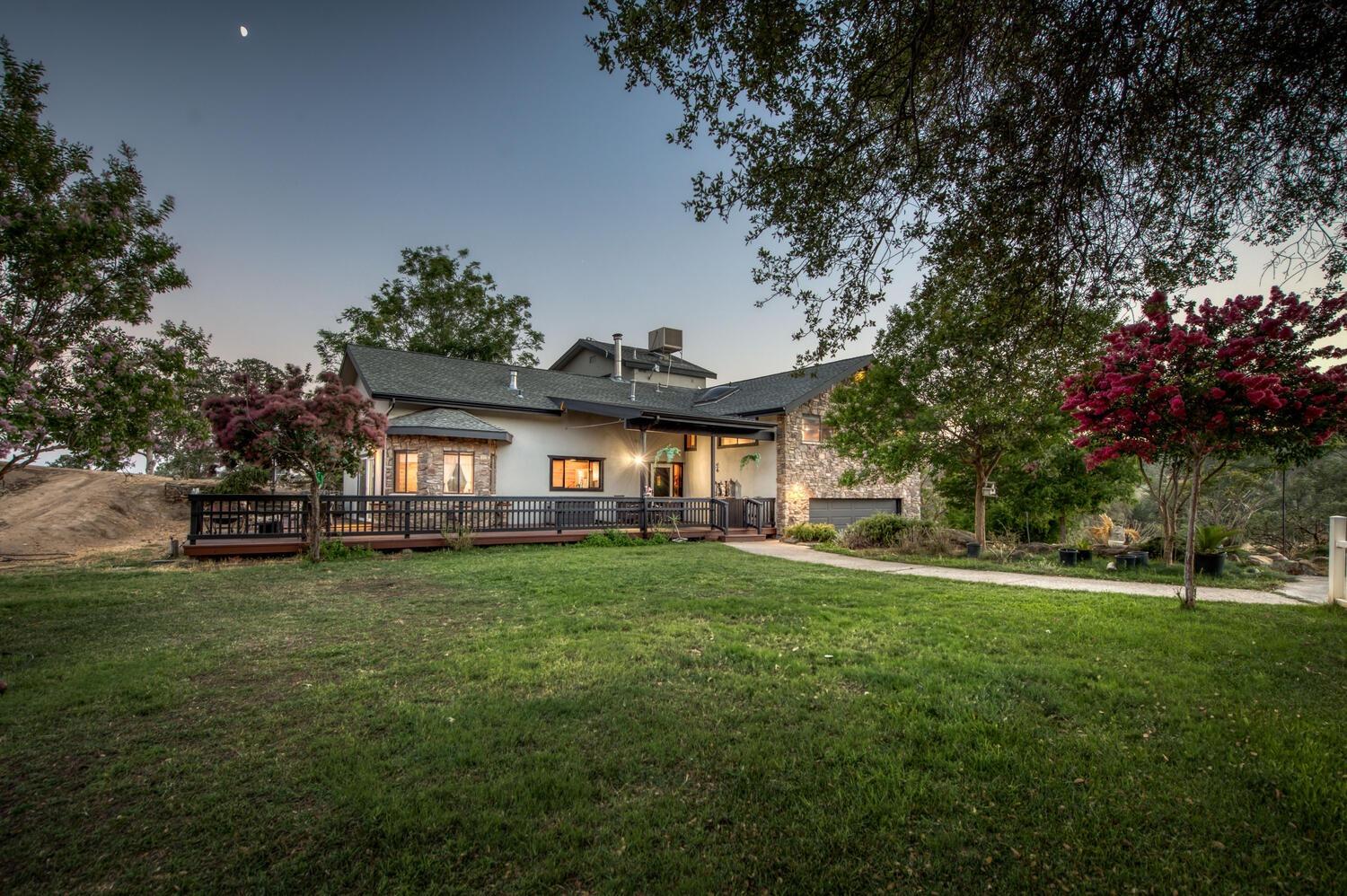 49376 House Ranch Road O'Neals, CA 93645 - Photo 4 of 70 a view of a house with a yard porch and sitting area