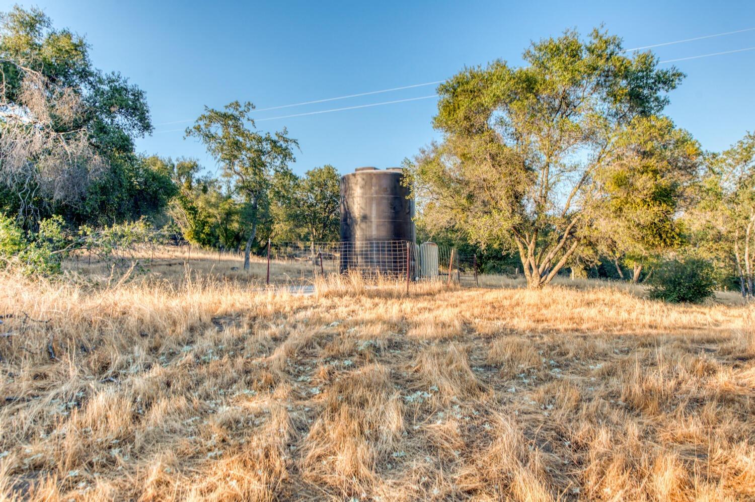 49376 House Ranch Road O'Neals, CA 93645 - Photo 59 of 70 a view of a yard with wooden fence