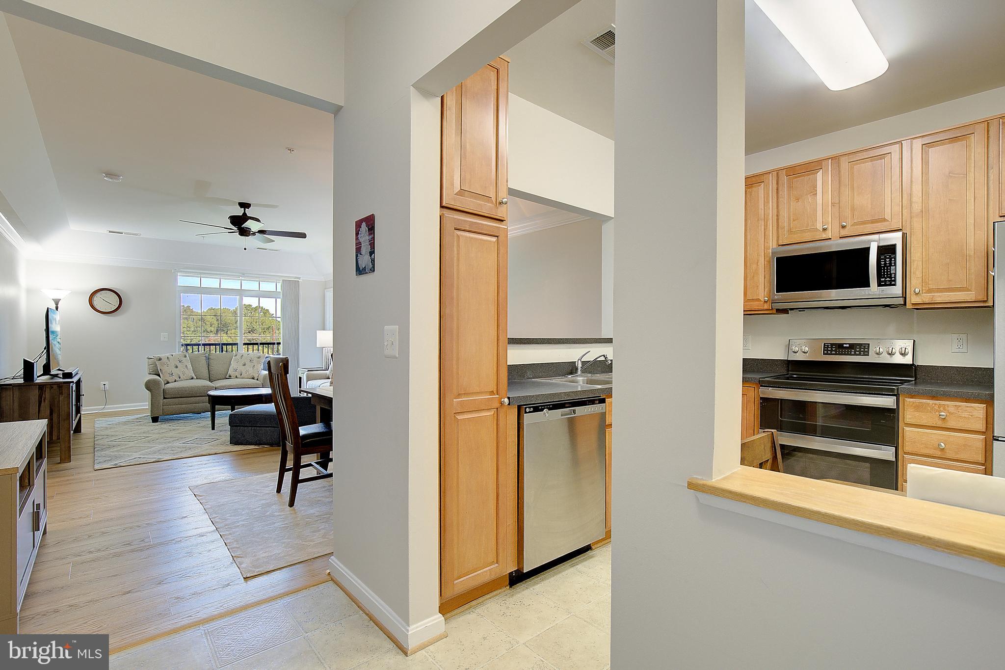 8600 Roaming Ridge Way, Unit 404 Odenton, MD 21113 - Photo 17 of 39 Gallery Image 17