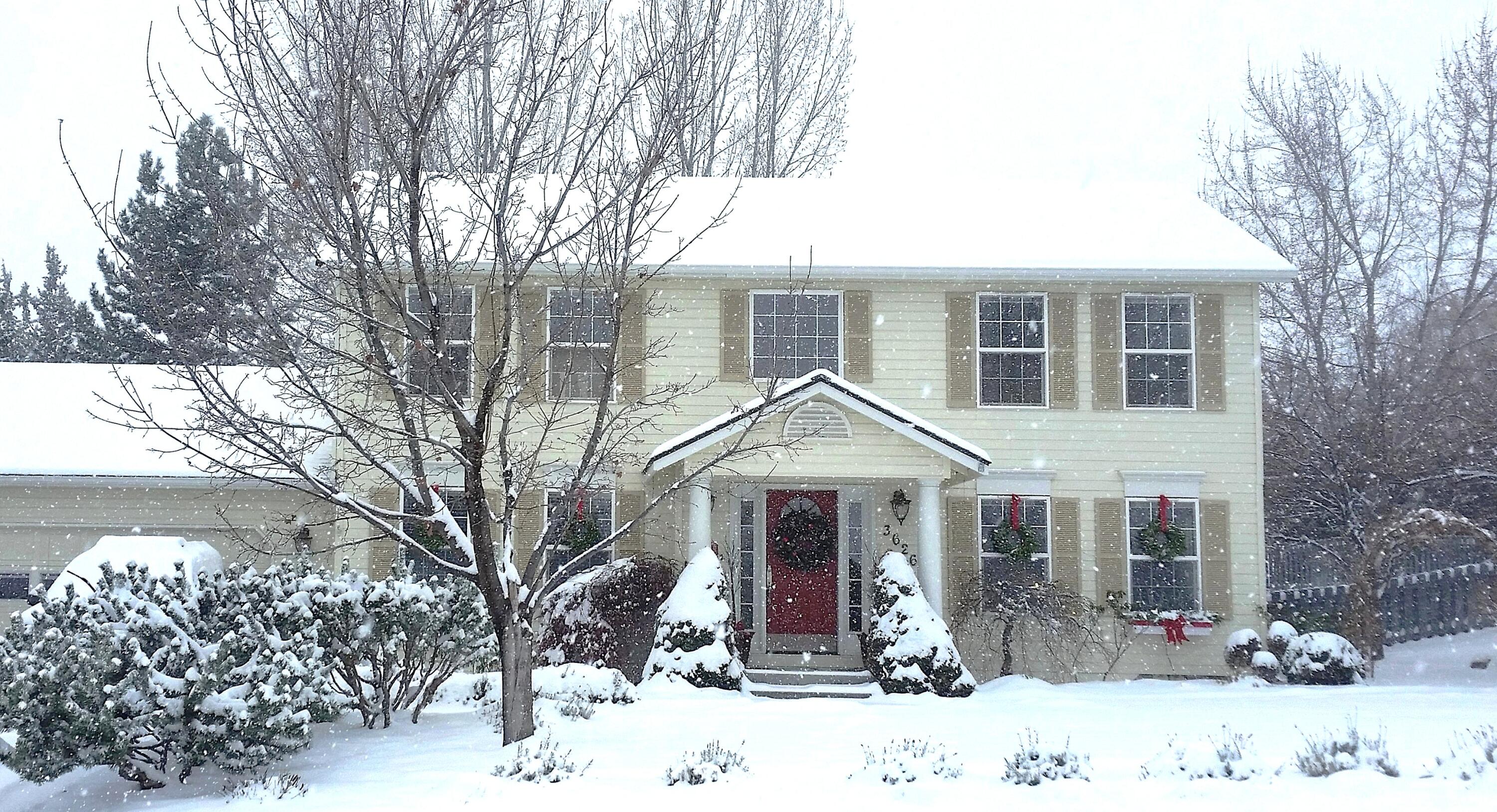 3626 Southwest Volcano Court Redmond, OR 97756 - Photo 87 of 89 Xmas 2