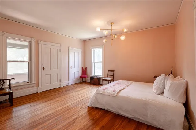 $720,000 | 3632 Locust Street, Kansas City, MO 64109