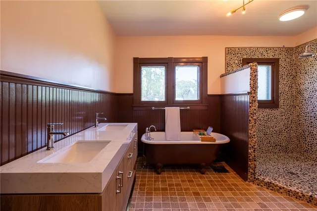 $720,000 | 3632 Locust Street, Kansas City, MO 64109