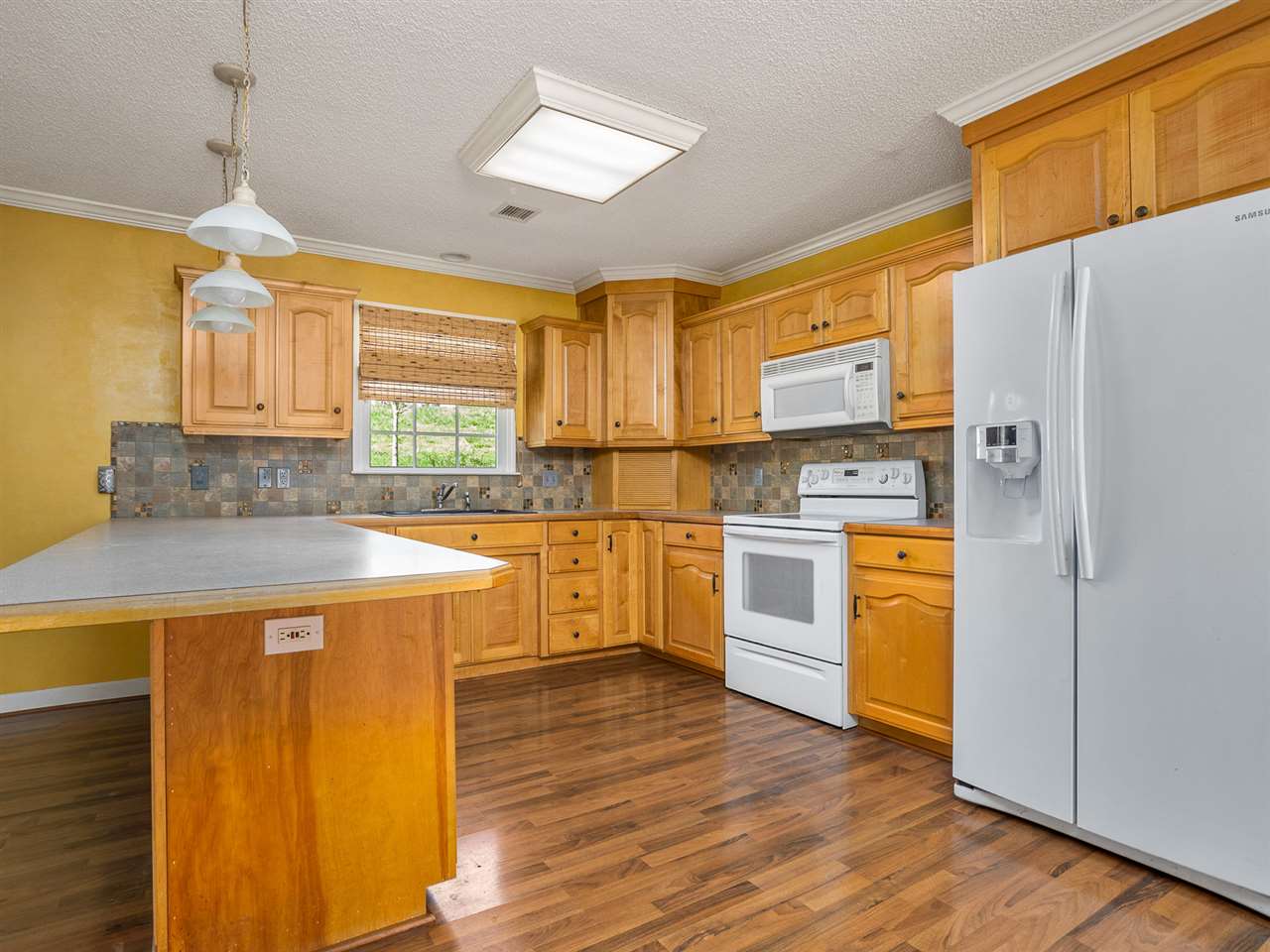 215 State Rd S-42-7023 Campobello, SC 29322 - Photo 10 of 30 Gallery Image 10