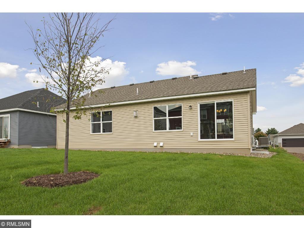 9133 Compass Pointe Road Woodbury, MN 55129 - Photo 10 of 11 Gallery Image 10