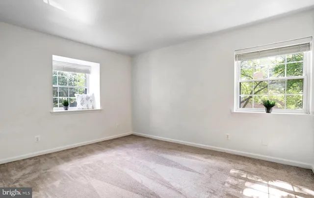 a view of a window in a room