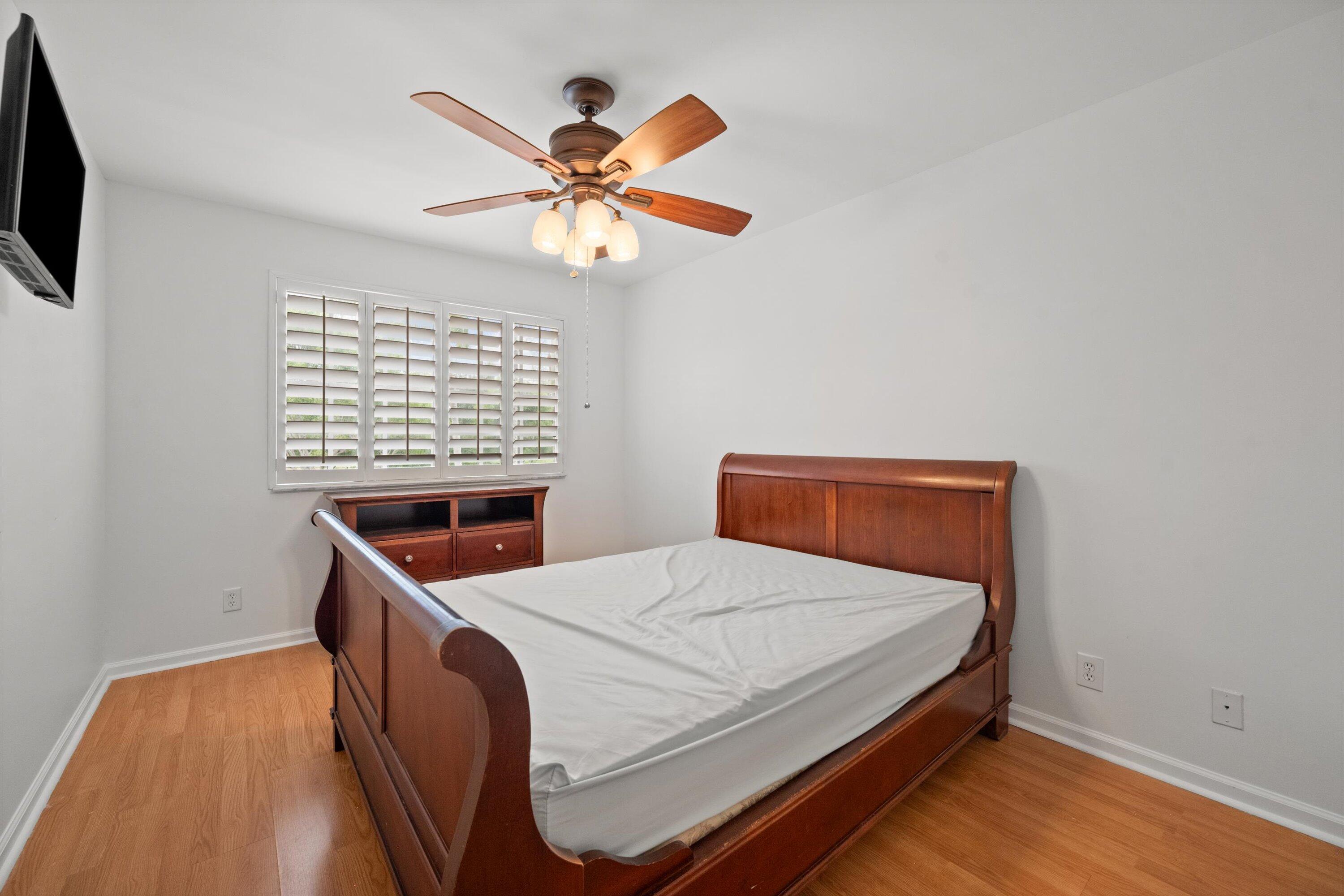 796 Imperial Lake Road West Palm Beach, FL 33413 - Photo 19 of 24 18-DSC_4926