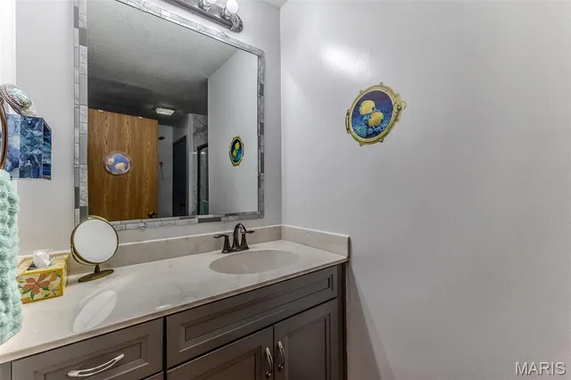 $226,000 | 24680 Seattle Road, Waynesville, MO 65583