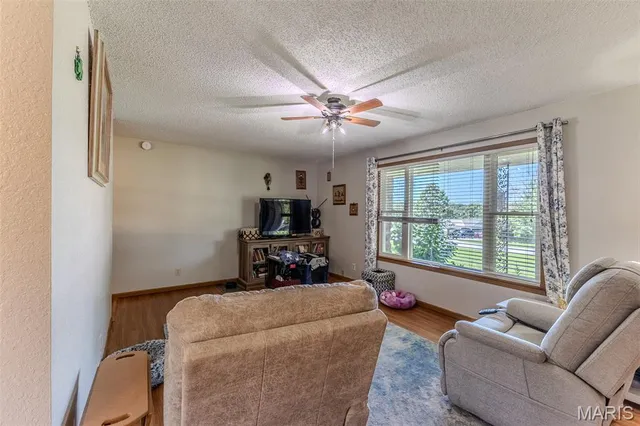 $226,000 | 24680 Seattle Road, Waynesville, MO 65583