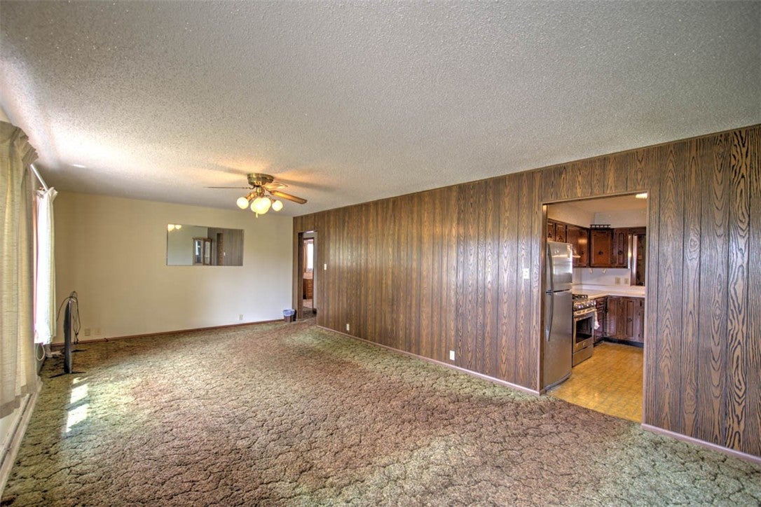 270 Shutter Drive Decatur, IL 62526 - Photo 10 of 31 Gallery Image 10
