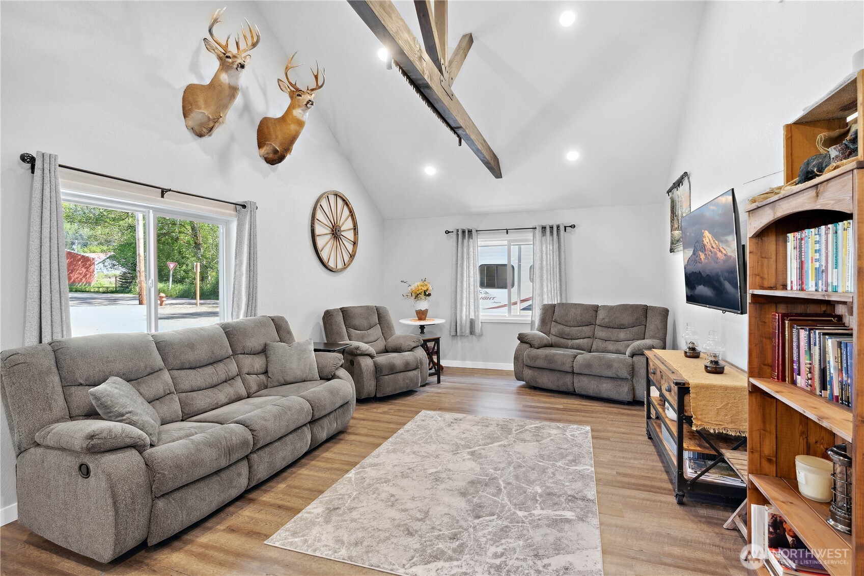 113 A Aberdeen Road Morton, WA 98356 - Photo 4 of 40 Gallery Image 4