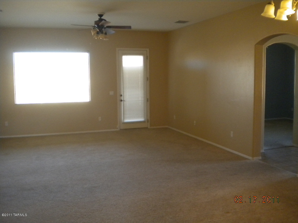3991 East Ruffian Road Tucson, AZ 85739 - Photo 4 of 12