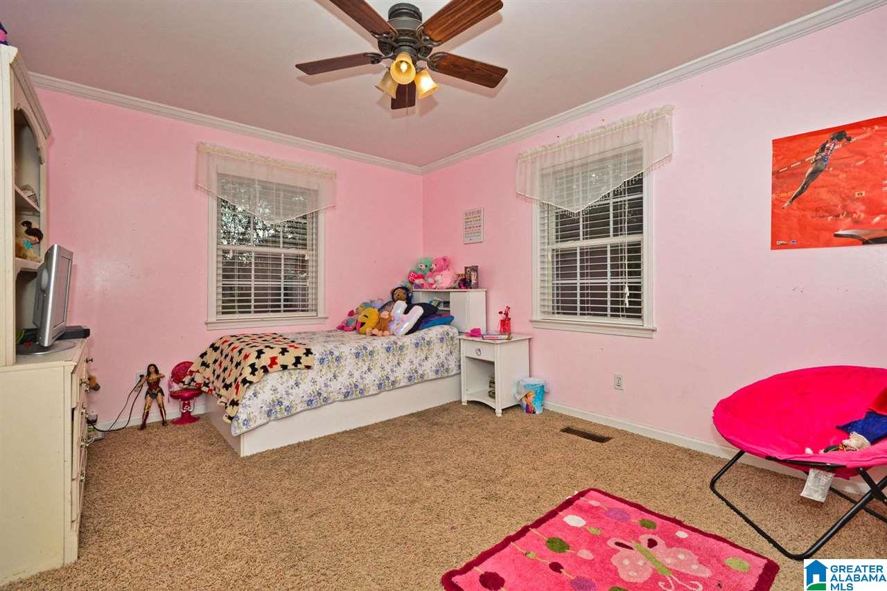 1324 4th Street Southeast Cullman, AL 35055 - Photo 10 of 17