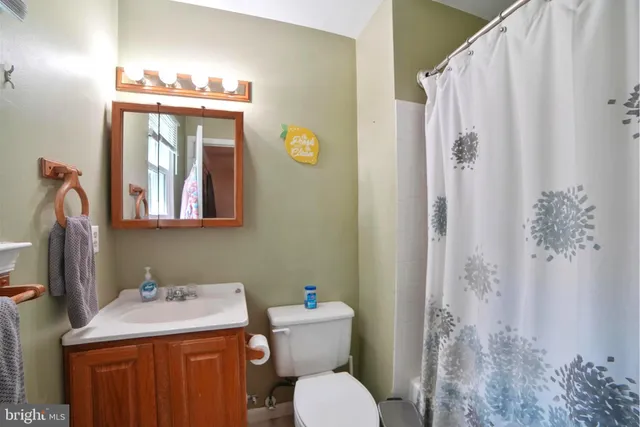 $475,000 | 6403 Park Hall Drive, Laurel, MD 20707