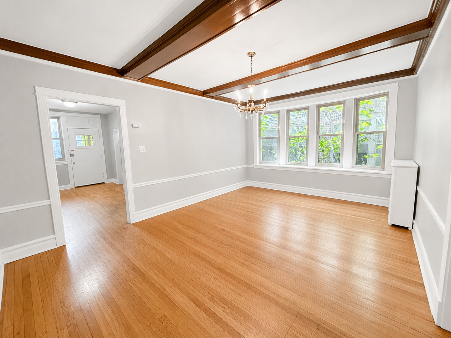 4149 North Sheridan Road, Unit 1 Chicago, IL 60613 - Photo 7 of 11