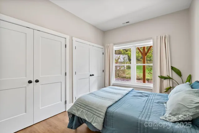 $409,900 | 121 Ponder Street, Mars Hill, NC 28754