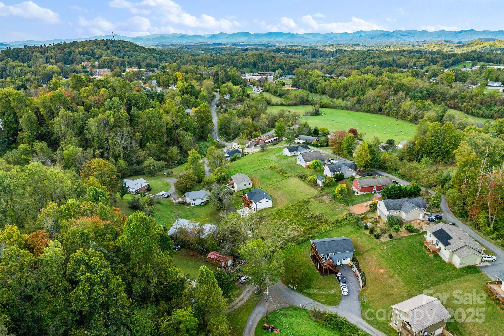 121 Ponder Street Mars Hill, NC 28754 - Photo 26 of 27
