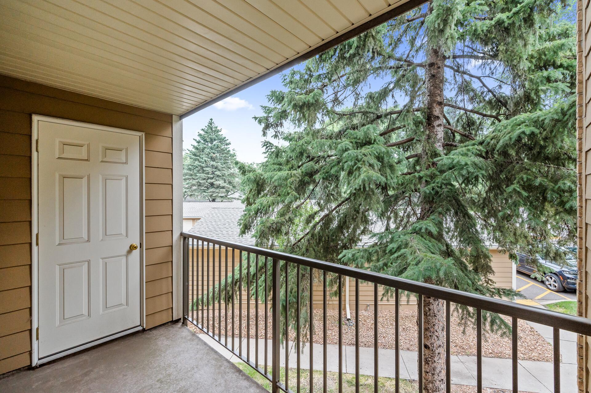 2220 Ridge Drive, Unit 16 St. Louis Park, MN 55416 - Photo 19 of 28